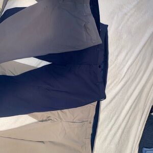 Vineyard Vines Khaki and Navy Trousers